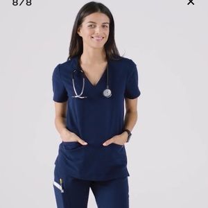 Figs Navy Women’s Casma Scrub Top